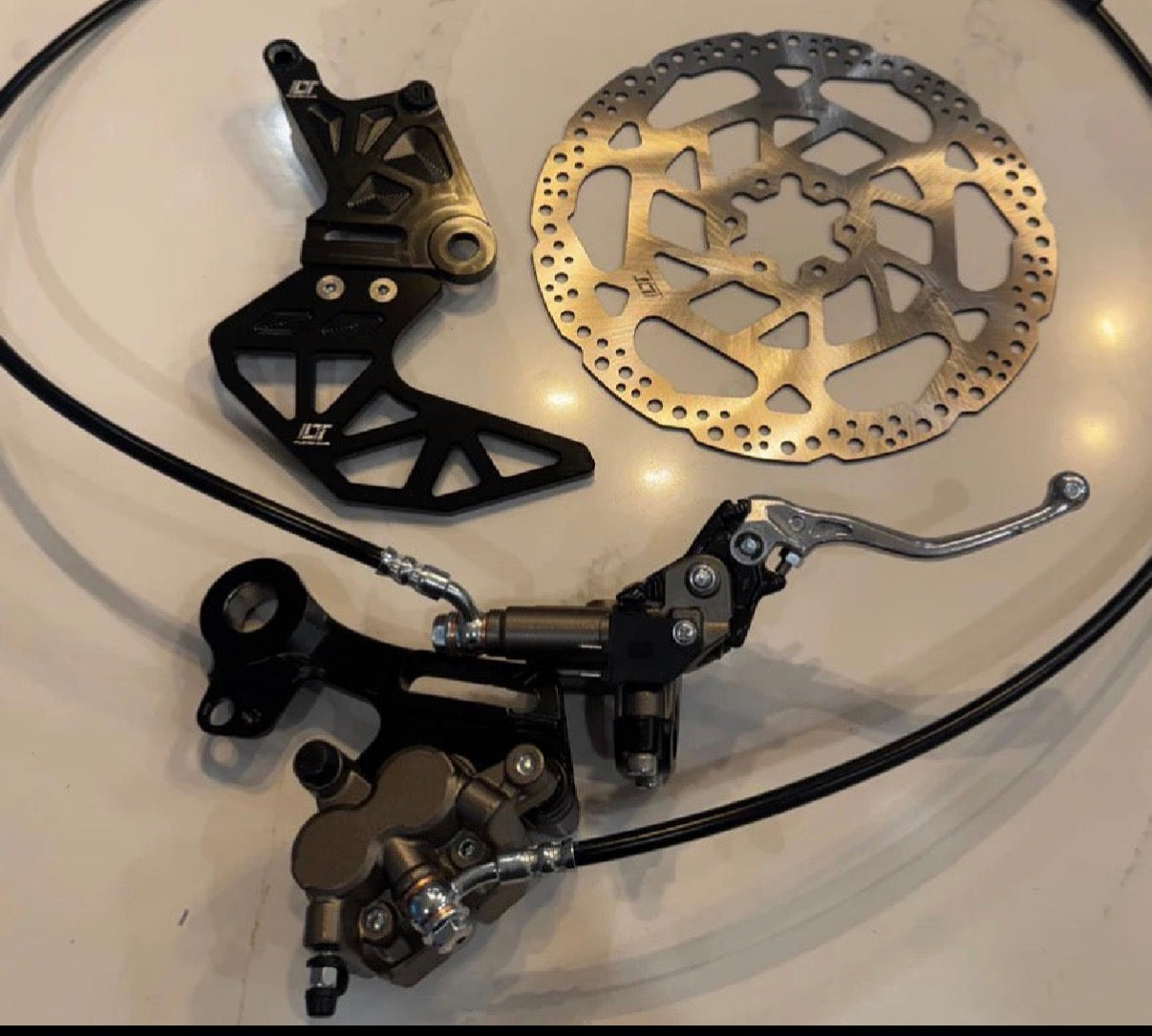 V2 Ultra Bee Brakes(Pre-Bled)