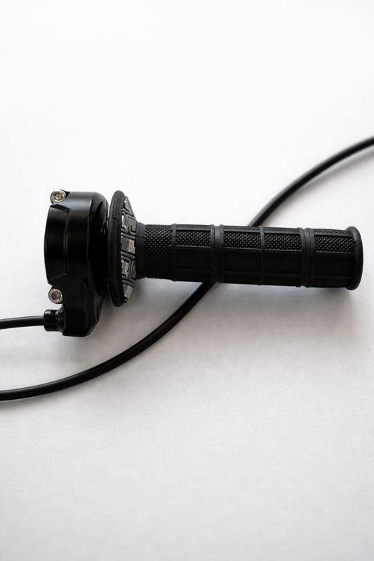 3 Pin Plug & Play Surron Throttle (Male/Female) – Compatible with Macfox, Super73, TST & QLife[does not come with grip]