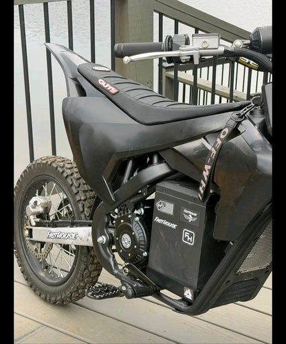 V.2 mototec footlock